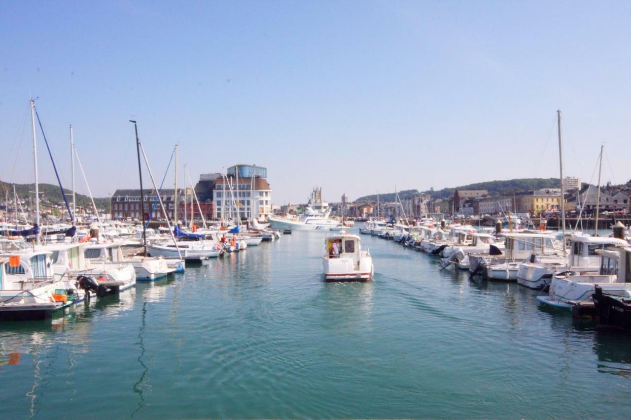 Ferienwohnung " Le Carla " Fecamp Bord De Mer Exterior foto